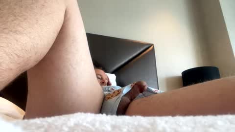 Snapshot of sleepyjocks chatting on January 19, 4:33 am sleepyjocks online show from January 19, 4:33 am
