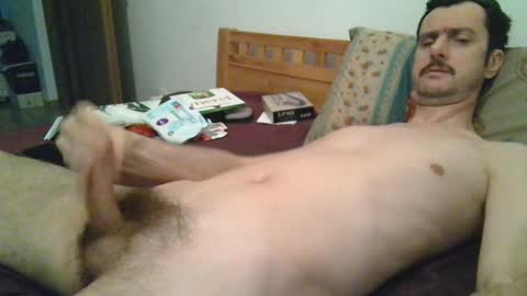 Snapshot of slim38 chatting on January 25, 7:06 am Alin online show from January 25, 7:06 am
