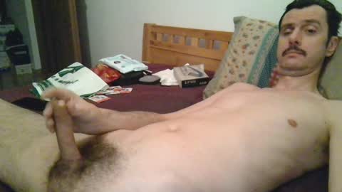 Snapshot of slim38 chatting on January 11, 6:03 am Alin online show from January 11, 6:03 am