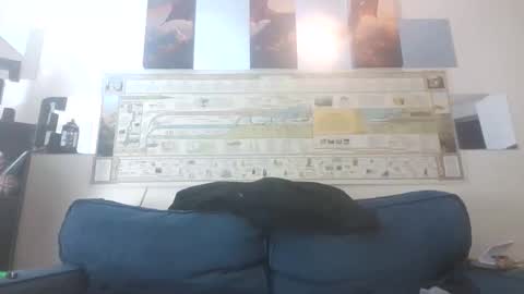 Slim8975 online show from March 30, 11:44 am