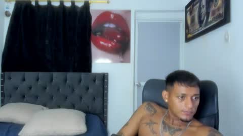 slim_master12 online show from July 23, 4:32 am