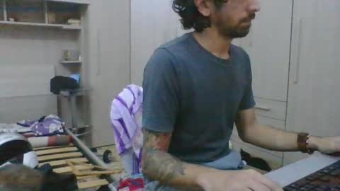 SlimTeaser089 online show from December 1, 9:29 pm