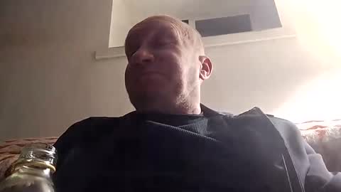 Snapshot of slonce_ chatting on December 8, 1:02 am Dariusz Chmielarz online show from December 8, 1:02 am