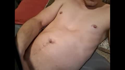 sluttybaddboyy online show from March 20, 2:37 am