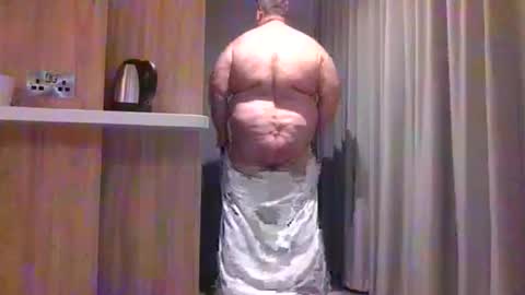 SlutWhoreNtertainer online show from December 23, 6:44 am