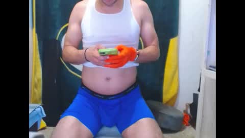 small wood21 online show from January 10, 9:30 pm