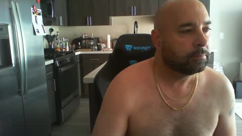 smashing_machine_412 online show from January 19, 7:58 pm