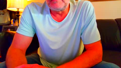 smitty_chris7 online show from May 11, 10:29 pm
