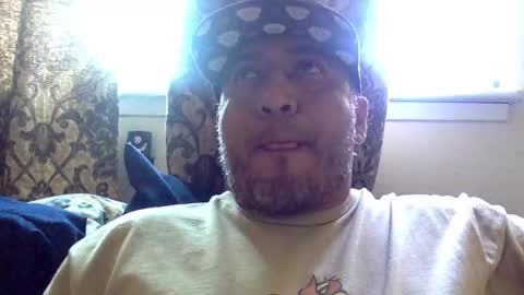Snapshot of smoothstrik3r chatting on October 11, 7:40 pm smoothstrik3r online show from October 11, 7:40 pm