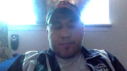 Snapshot of smoothstrik3r chatting on October 5, 5:17 pm smoothstrik3r online show from October 5, 5:17 pm