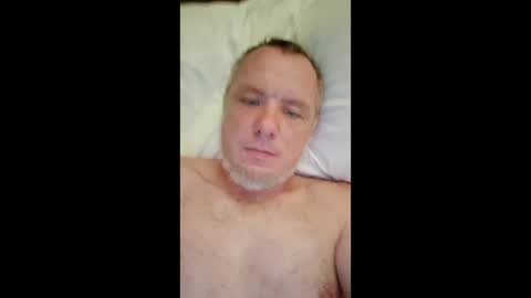 sneakypeteyo1 online show from April 28, 12:49 am