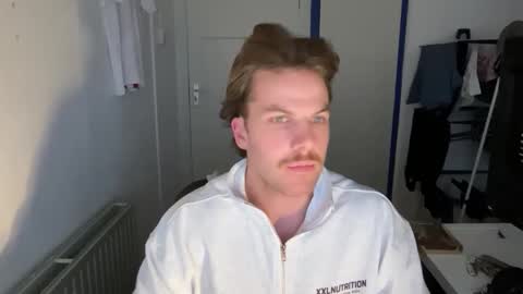 snoepitoepi online show from December 3, 2:12 pm