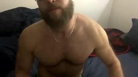 Snapshot of snowyywolf chatting on March 2, 5:44 am snowyywolf online show from March 2, 5:44 am