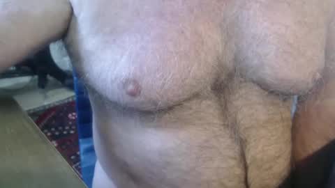 Snapshot of snudge432 chatting on January 15, 10:17 am snudge432 online show from January 15, 10:17 am