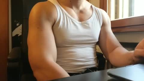 luca -   online show from January 10, 3:16 pm