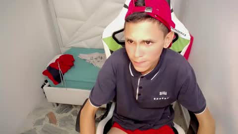 ESTEBAN online show from June 14, 4:36 am