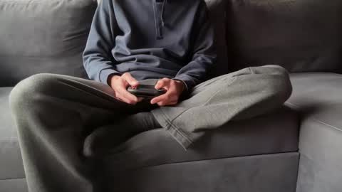 Sondages online show from December 21, 10:45 am