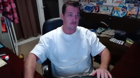 sophiaroze online show from December 25, 9:56 am