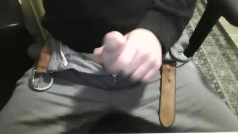 soumarc83 online show from March 31, 11:12 am