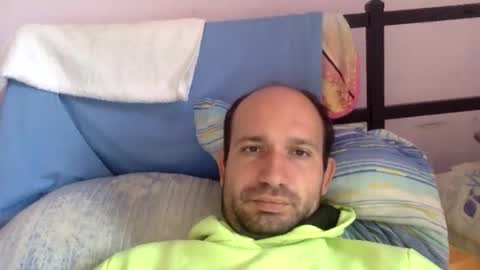 Snapshot of sparei7 chatting on October 5, 1:59 pm Snaiky online show from October 5, 1:59 pm