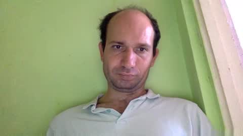 Snapshot of sparei7 chatting on October 12, 12:43 pm Snaiky online show from October 12, 12:43 pm