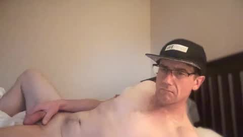 Snapshot of sparker1169 chatting on December 7, 6:26 pm Dad online show from December 7, 6:26 pm