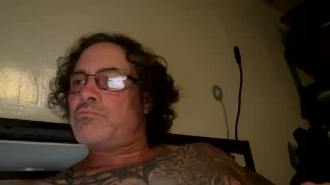 specter1972 online show from March 18, 1:30 am