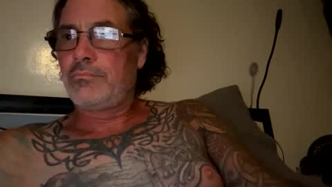 specter1972 online show from December 3, 1:00 am