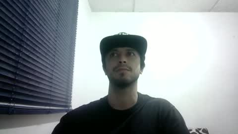 sperm_donor94 online show from September 28, 10:46 am