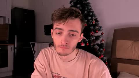 Spidey online show from December 20, 5:42 pm