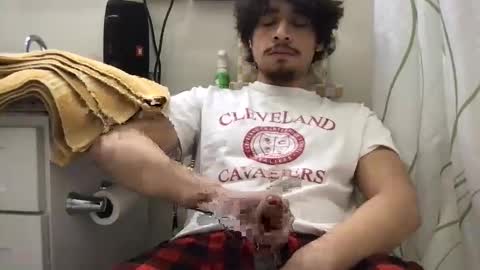 chrisspizzy online show from January 21, 3:49 am