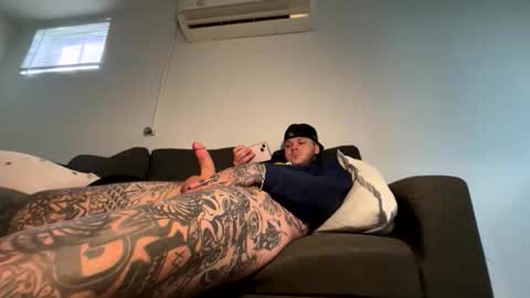 Keepscrolling online show from March 17, 10:23 pm