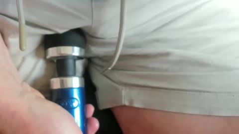 MicroClit online show from April 8, 1:42 pm