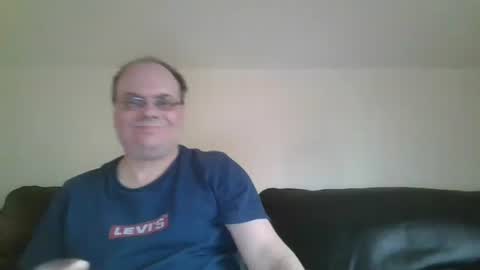 Snapshot of spritzer47 chatting on February 14, 12:14 pm spritzer47 online show from February 14, 12:14 pm