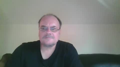 Snapshot of spritzer47 chatting on September 23, 11:42 am spritzer47 online show from September 23, 11:42 am
