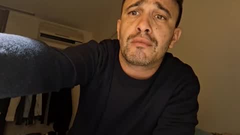 squalo1987 online show from March 9, 1:32 am