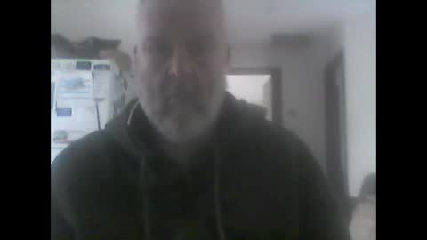 squirting_daddy online show from April 13, 4:13 am