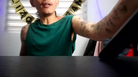 Snapshot of srcejotas chatting on October 12, 6:24 pm sorry mom online show from October 12, 6:24 pm