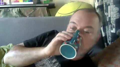 srekos38 online show from February 15, 8:11 am