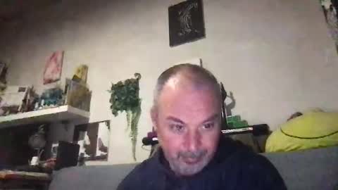 srekos38 online show from February 15, 7:00 pm