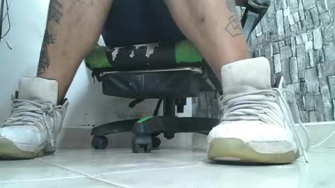 sr master cum its my old account online show from October 17, 1:09 am