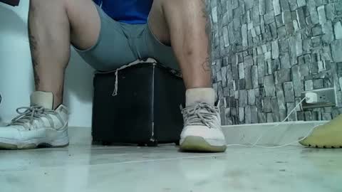 sr master cum its my old account online show from December 14, 1:50 am