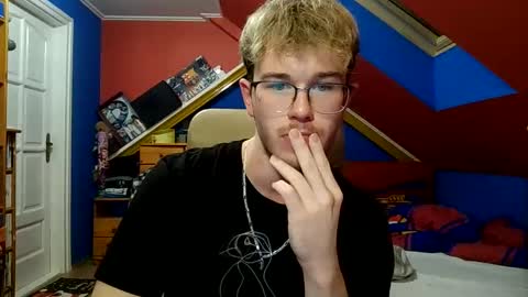 st1eve online show from December 1, 4:21 pm