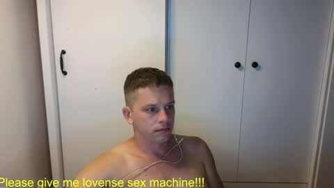 st1vemaster01 online show from July 23, 2:58 pm
