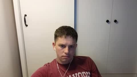 st1vemaster01 online show from October 8, 4:11 pm