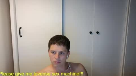 st1vemaster01 online show from July 5, 2:57 pm
