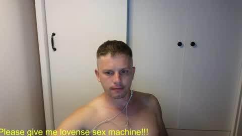 st1vemaster01 online show from July 14, 12:55 pm