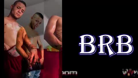 Julian and Andres online show from February 8, 1:11 am