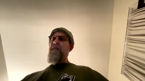 steel259373 online show from December 10, 8:05 pm