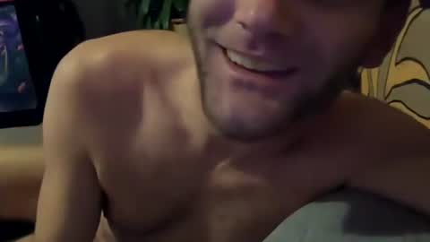 lee online show from March 11, 1:16 am